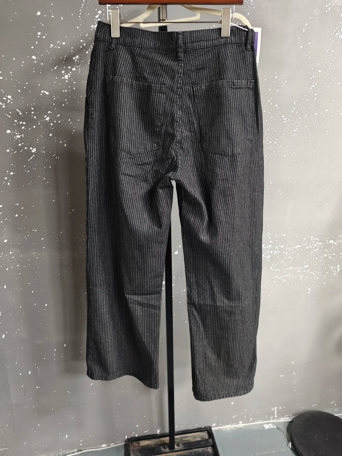 Calça Oversized com Pregas