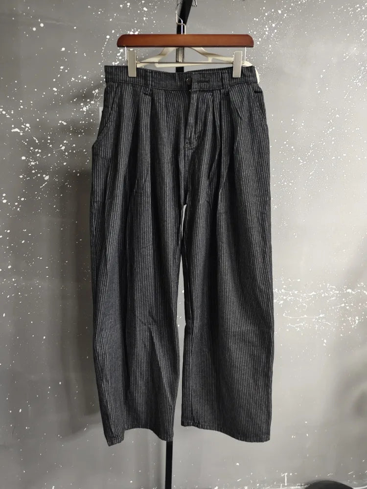 Calça Oversized com Pregas